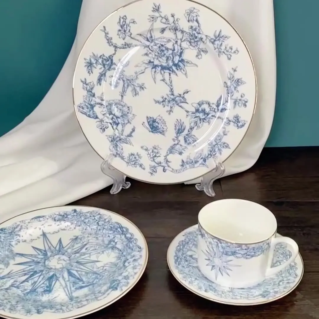 

Christmas Lucky Star Tableware Coffee Cup Plate Mug European Afternoon Tea Cup and Saucer Set Gift Box 8-inch Plate ﻿