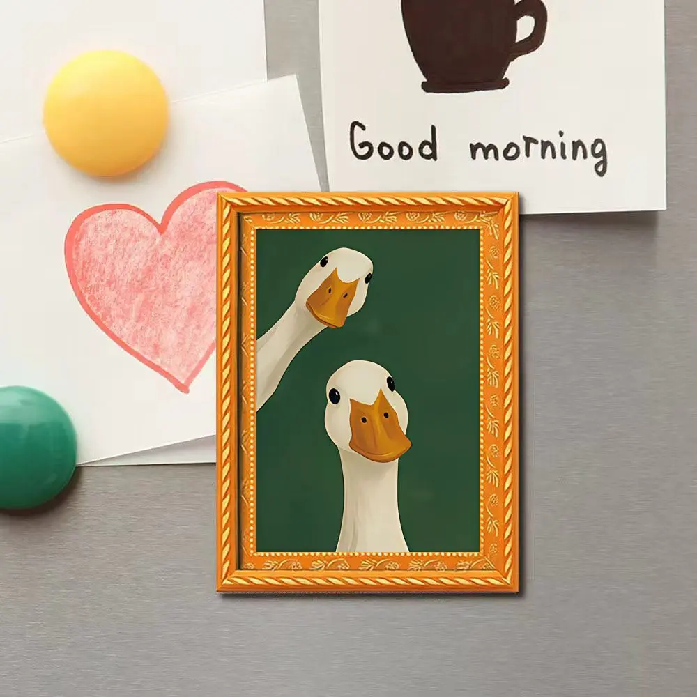 1 Piece of a Quirky Fridge Magnet Featuring Two Cute Ducks, Mini Photo Frame Design, Small Creative Frame Hanging Picture, Wooden Craft, Fun Home Decoration, a Must-Have Fridge Magnet for Animal Lovers, Interesting Home Decor Props, Holiday Gift