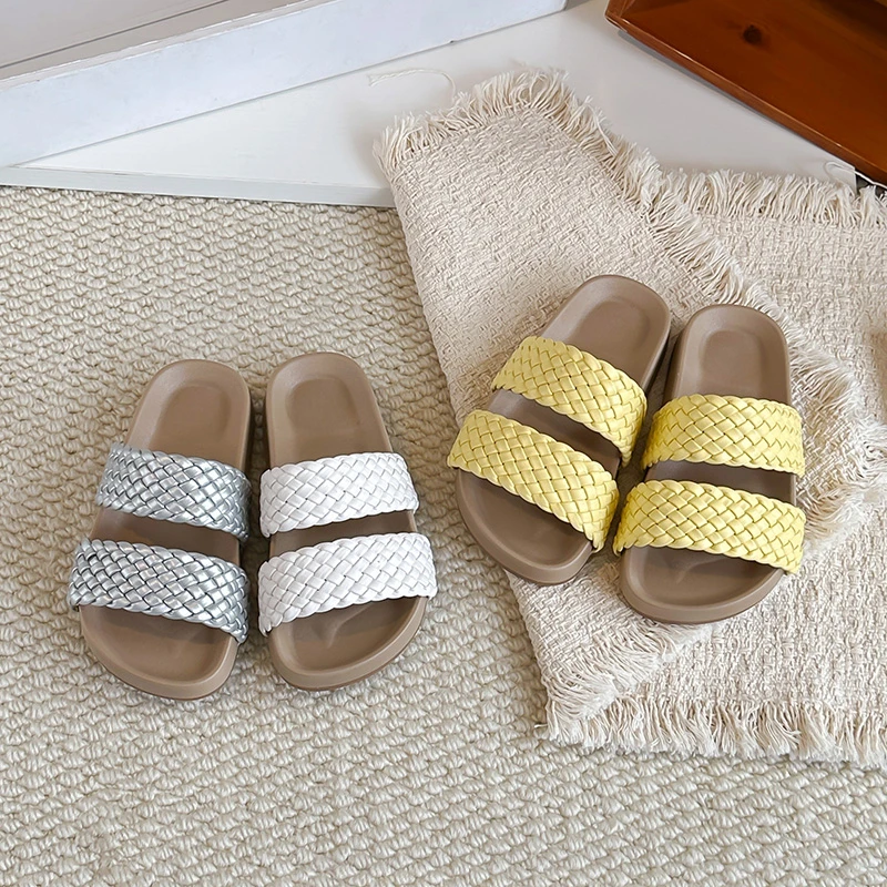 Kids Weave Slide Sandals Non-slip Soft Sole Girls Boys Flats Summer Slippers Children Open Toe Beach Shoes Classic Size 26-36