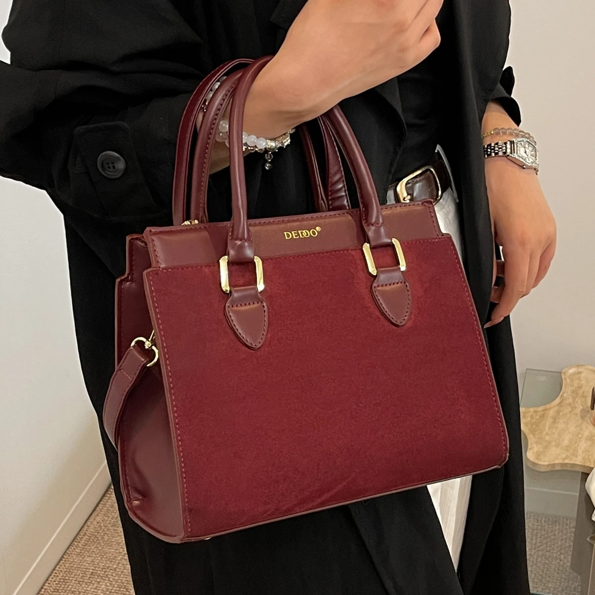 

Красная модная свадебная сумка Dedoo, женская сумка большой вместимости, повседневная простая кожаная сумка со съемным ремнем на плечо