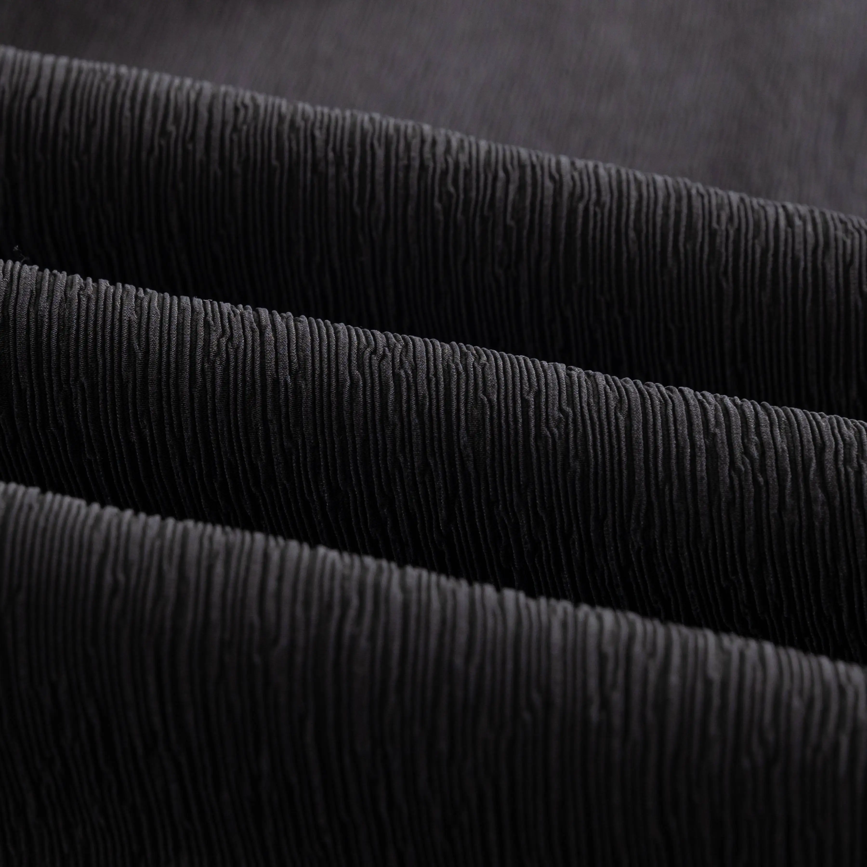 2025年レディースファッション衣料 多用途 28MM 100%天然桑絹樹皮クレープ Aライン ブラック 大きめスイング カジュアルスカート