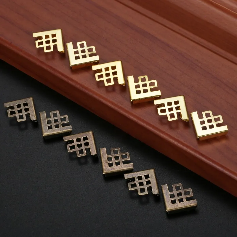 100PCS Brass 16* 16mm Corner Protectors - Four-sided Corner for Decorative Books and Photo Albums Decorative Corner Protection
