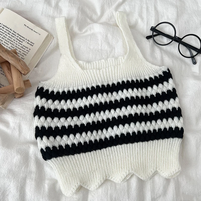 Stripe Knitted Sleeveless Vest Women's Slim Sexy Camisole Streetwear Girls Summer Casual Fashion Sweet Tank Tops