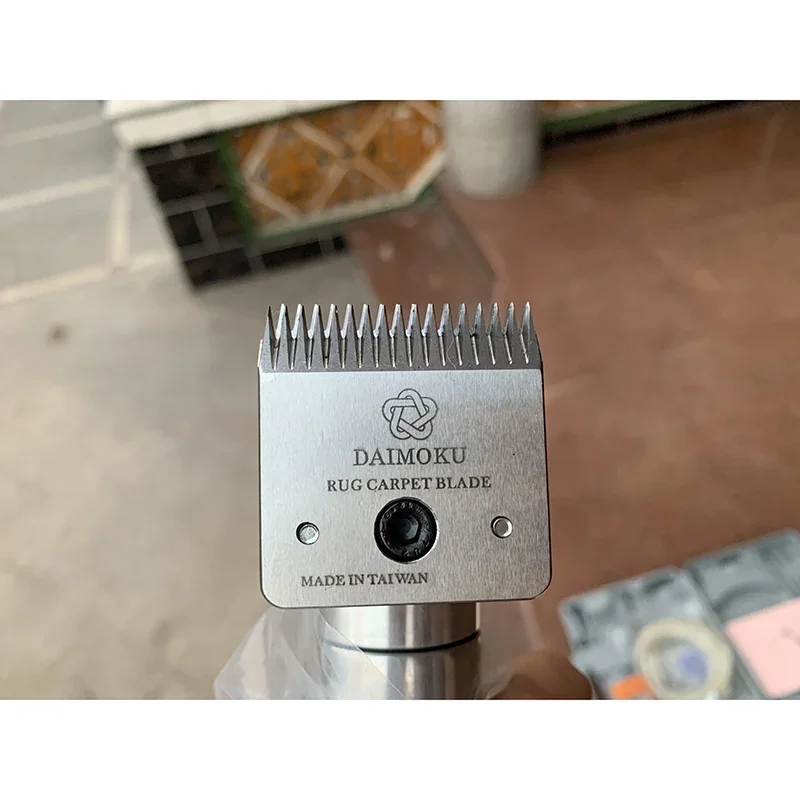 TLF Goede kwaliteit tapijtsnijmachine AK70 Handtufting snijmachine