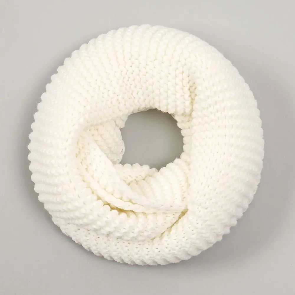 Gifts Soft Knit Scarf Solid Color Crochet Texture Circle Neck Scarf Continuous Loop Chunky Loop Scarf Daily Outfits