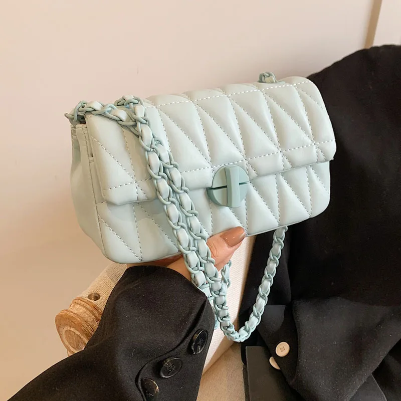 

Single Shoulder Niche Design Embroidery Thread Diamond Messenger Bag 2025 New Fashion Versatile Model
