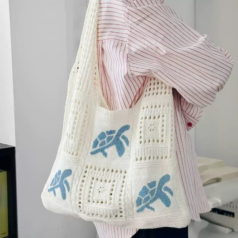 Designer-Stricktaschen mit großem Fassungsvermögen, Damen-Sommer-Strandtasche, lässige, hohl gewebte Unterarm-Umhängetasche – Detail 7