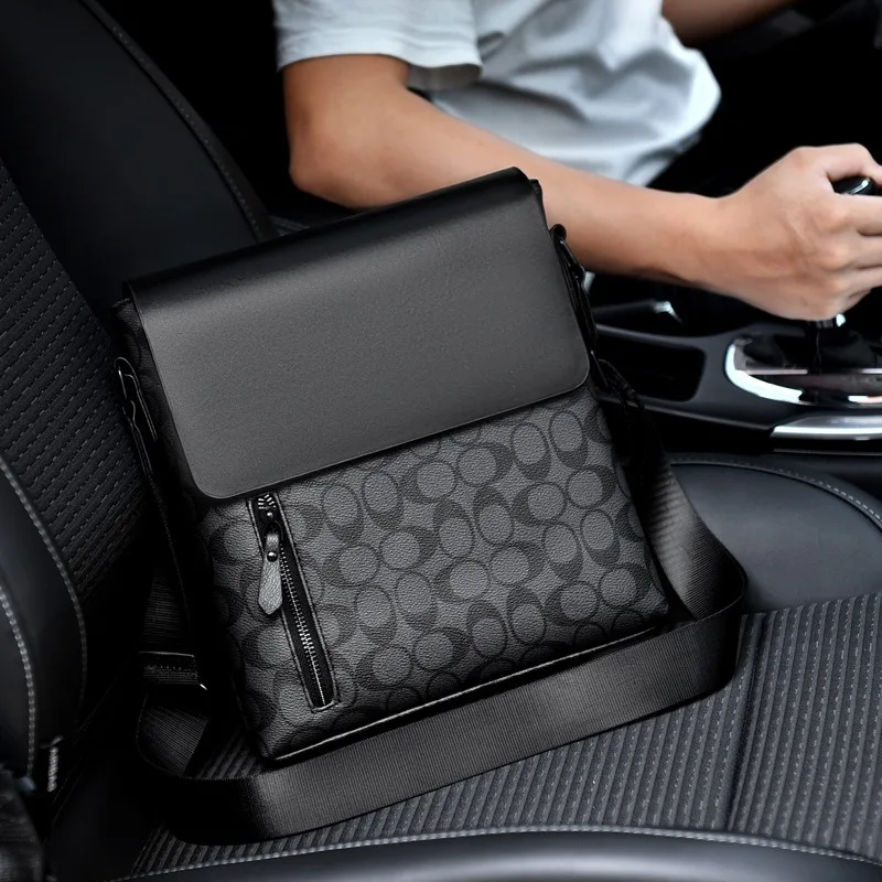 2026 Leather SkinNew Vertical Plaid Men's Business Messenger Bag Small Flip Cover Crossbody Bag for iPad Commuter Street Trend