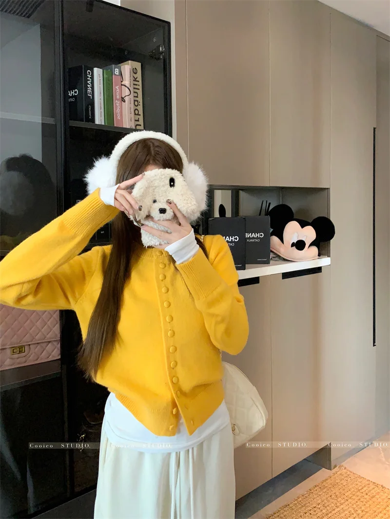 Care label and fabric composition details