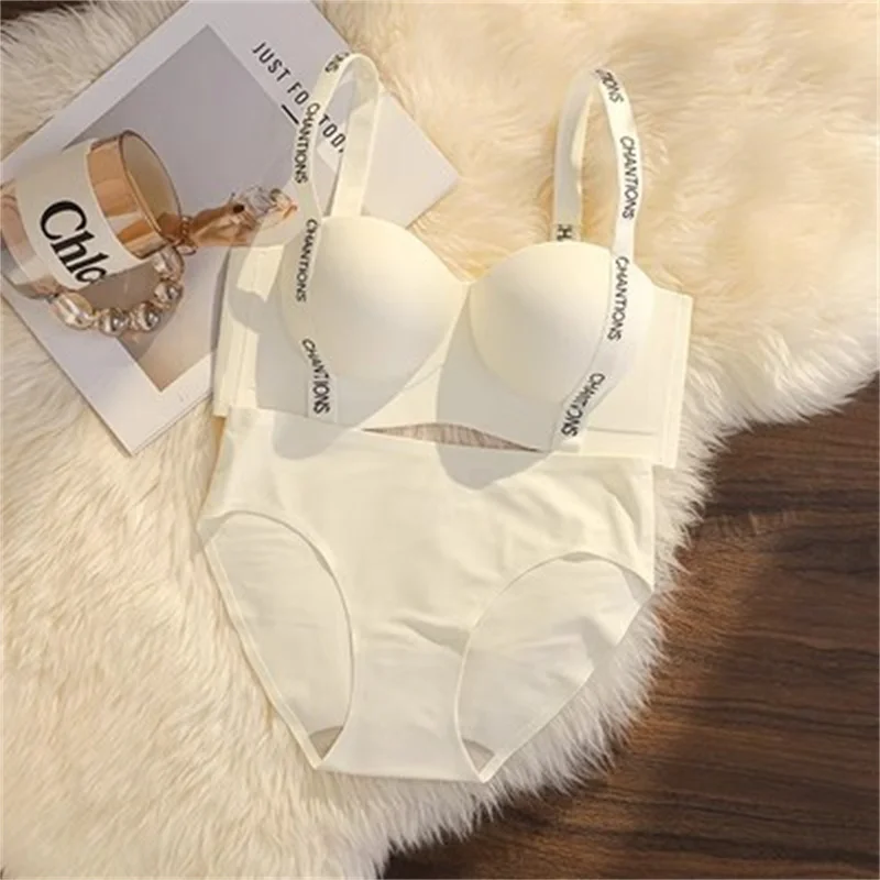 

Prevent Sagging Sexy Lingerie Set for Women No Wire Seamless Bras and Panty Sets Push Up Bralette Mujer Lenceria Para Damas