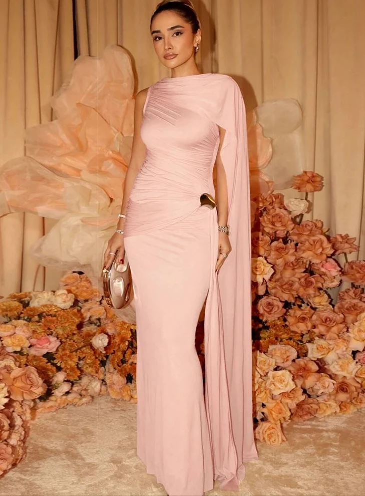 

Элегантное платье-футляр с драпировкой, без рукавов, с круглым вырезом, декоративной лентой, металлической отделкой, завышенной талией, для выпускного вечера, вечеринки, длинное, облегающее