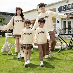 Family Look Set Mom Daughter Sweatshirts Skirts Outfits Dad Son Top and Pants Clothing Korean Style Men and Women Couple Clothes