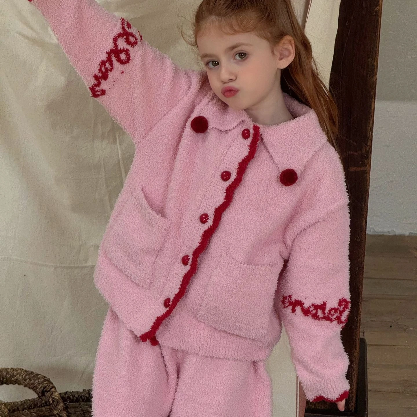 

Girls Suit 2025 Autumn and Winter New Childrens Clothing Korean Style Girl Baby Fashion Lovely Comfortable Pajamas Two Sets