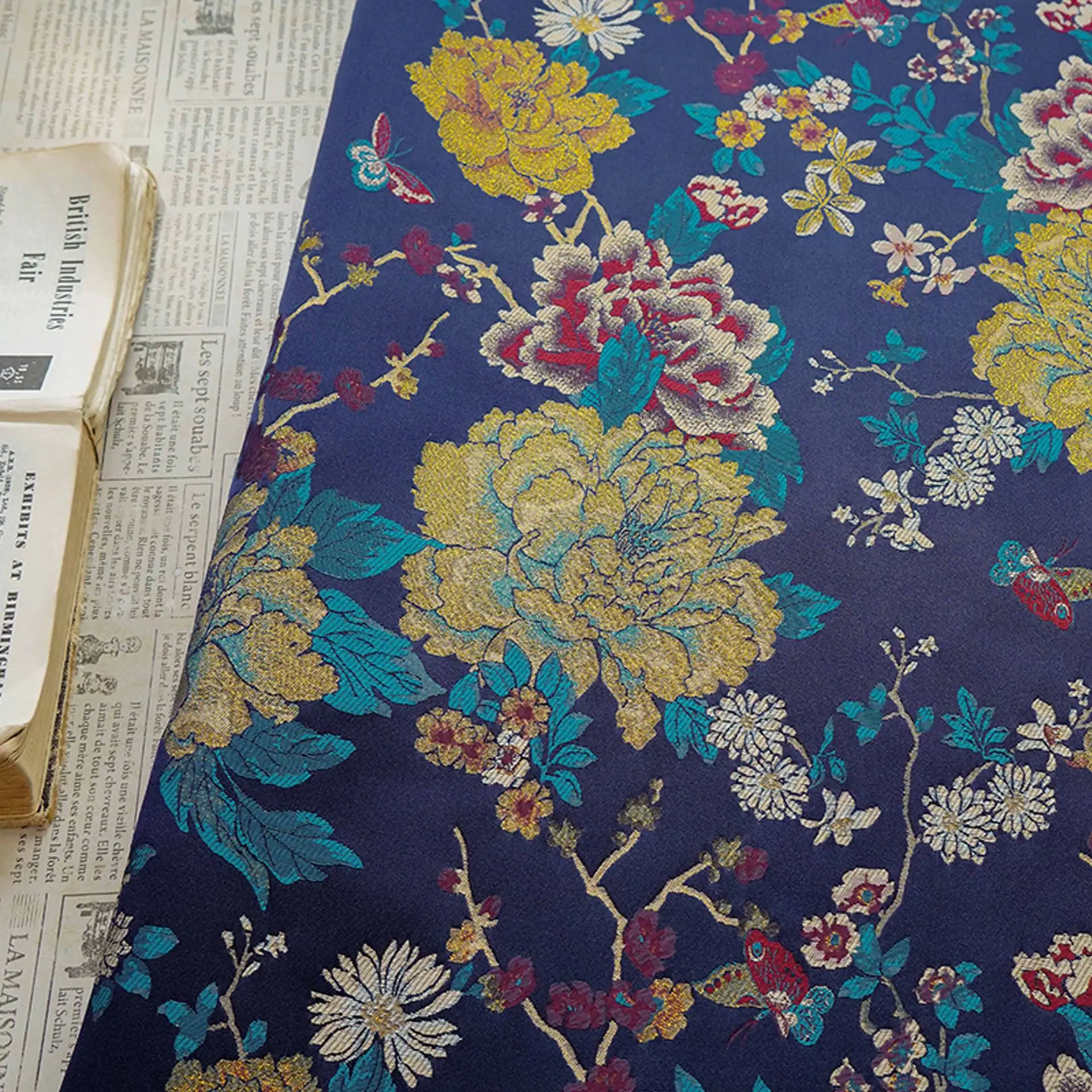 Peony Brocade Jacquard Damask Upholstery Sofa Fabric Curtains Dining Chair Cover Home Decoration Pillow Cushion Sewing Materials