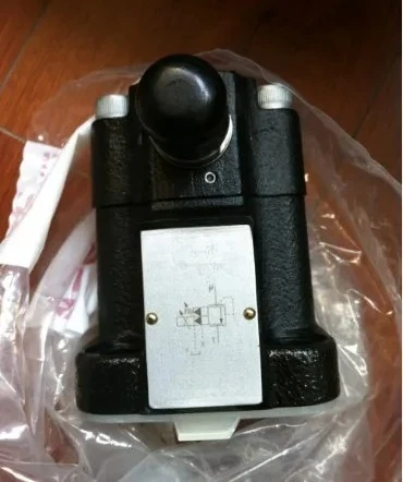 AGAM-20/11/210 AGAM-20/11/350 34 AGAM-20/11/100 34 AGAM-10/11/210-1 34 Hydraulic valve made in Italy
