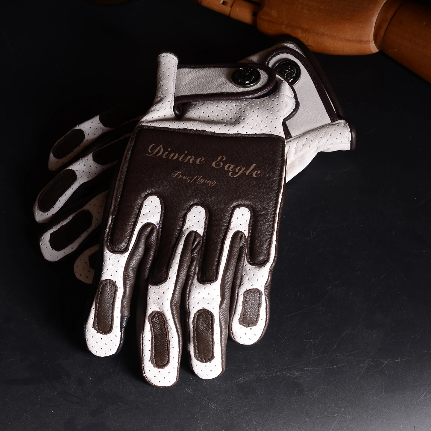New Men‘s  Genuine Leather Retro Motorcycle Motobike Non-slip Driving Riding Racing Biker Touch Screen Gloves