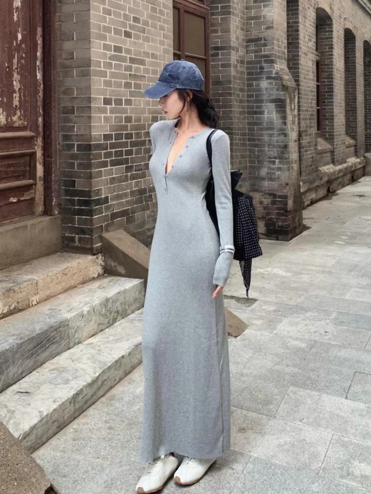 النسخة الكورية الصلبة سليم صالح فستان محبوك بأكمام طويلة المرأة الخريف مزاجه ضيق حقيبة الخصر عادية الورك تنورة طويلة