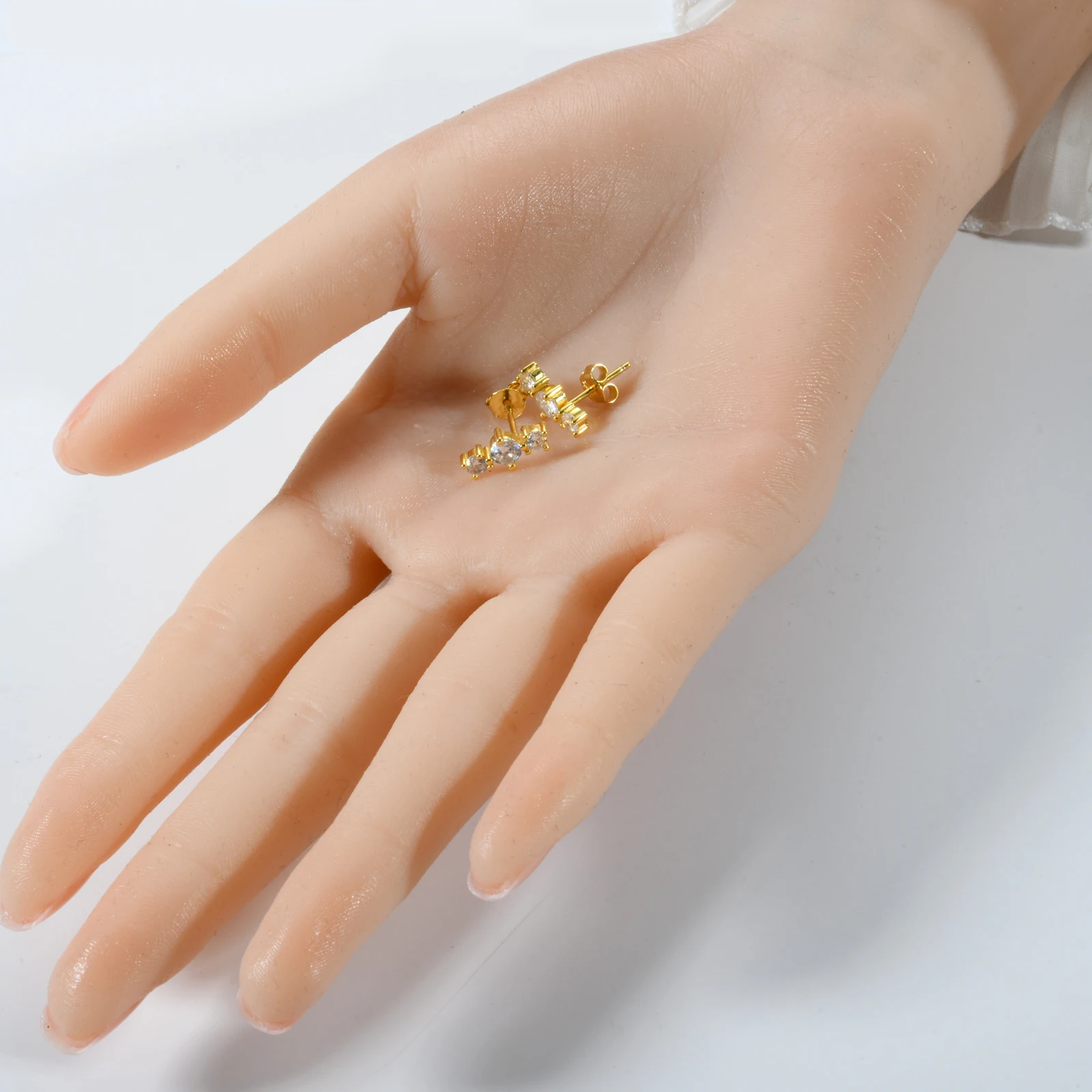 ANDYWEN 925 فضة ثلاثة الزركون تشيكوسلوفاكيا قرط الاذن المرصع مجوهرات فاخرة 2025 كلاسيكي جديد للنساء كريستال جواهر