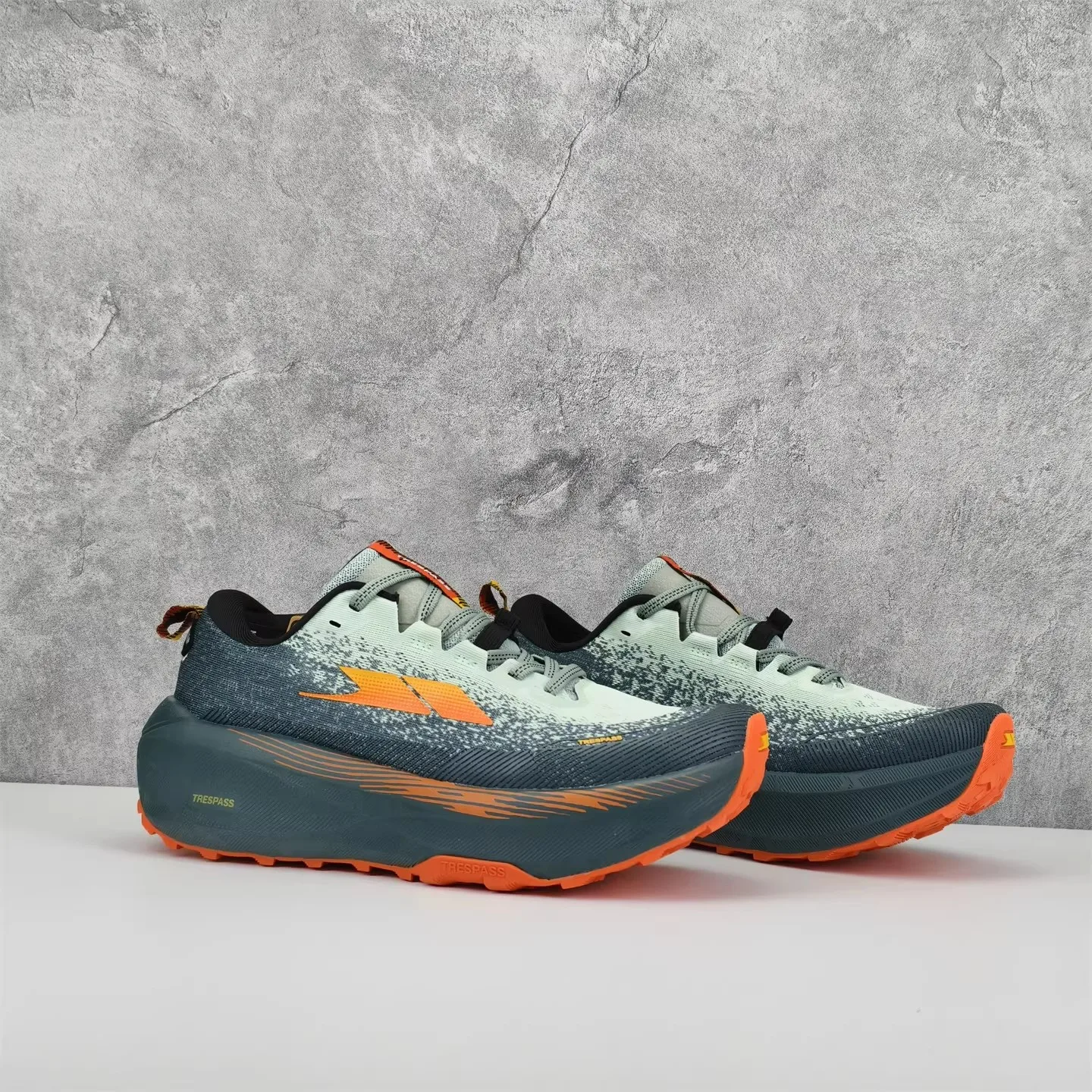 2026 Men's Sneakers: Spring Men's Trail Running Shoes, Men's Chunky-Sole Training Shoes, Fitness and Outdoor Shoes