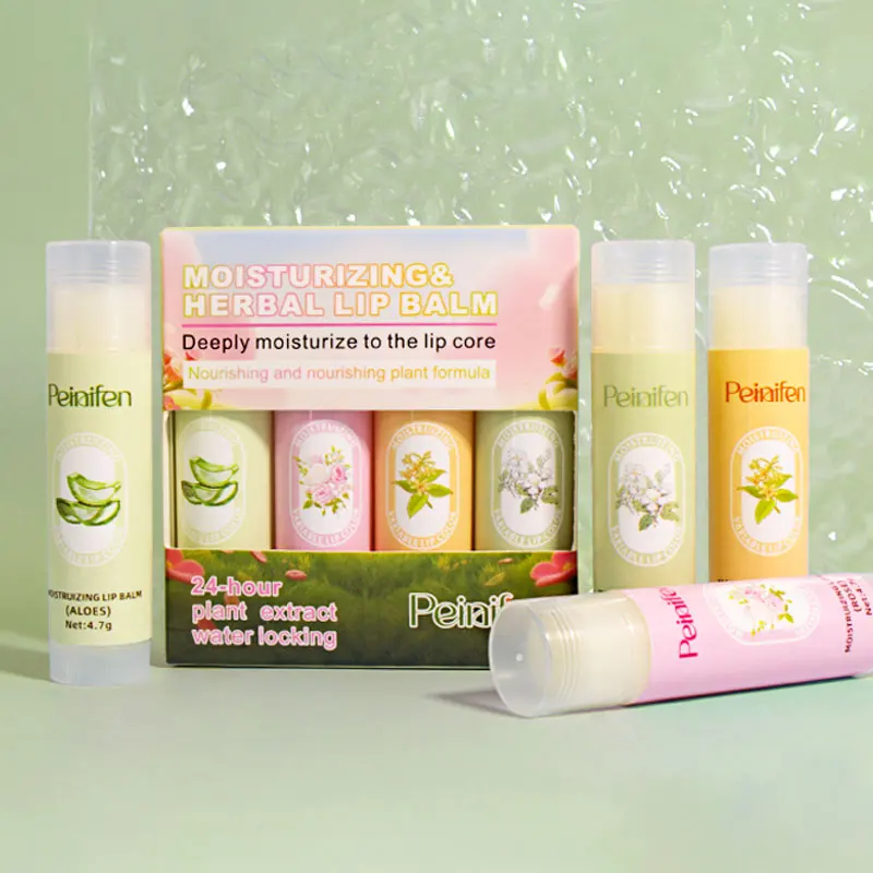 ชุดลิปสติก 4 ชิ้น เบา ไม่เหนียวเหนอะหนะ ติดทนนาน เรียบเนียน ชุ่มชื้น