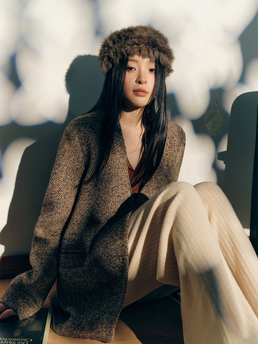 

Ретро-шерстяное пальто с V-образным вырезом, узором в клетку, из одностороннего твида, свободного кроя, женское, в корейском стиле, для повседневной носки, осень-зима