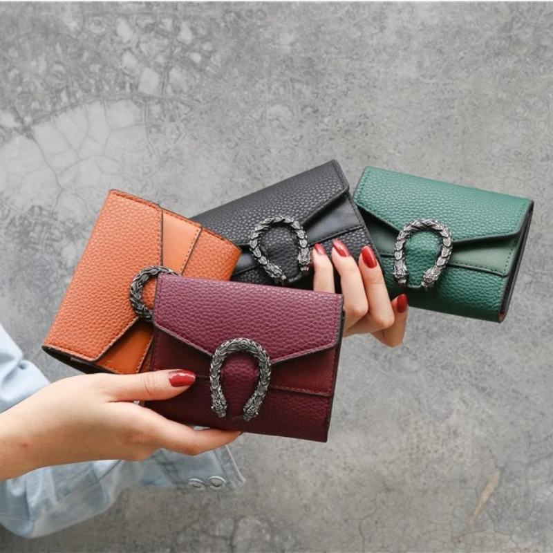 Cartera corta de cuero PU con patrón de lichi para mujer, minimonedero portátil plegable Simple