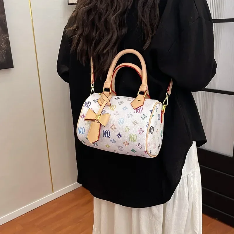 

2025 Luxury Brand Messenger Bag For Women Leather Crossbody Shoulder Handbag Designer Elegant With Adjustable Strap