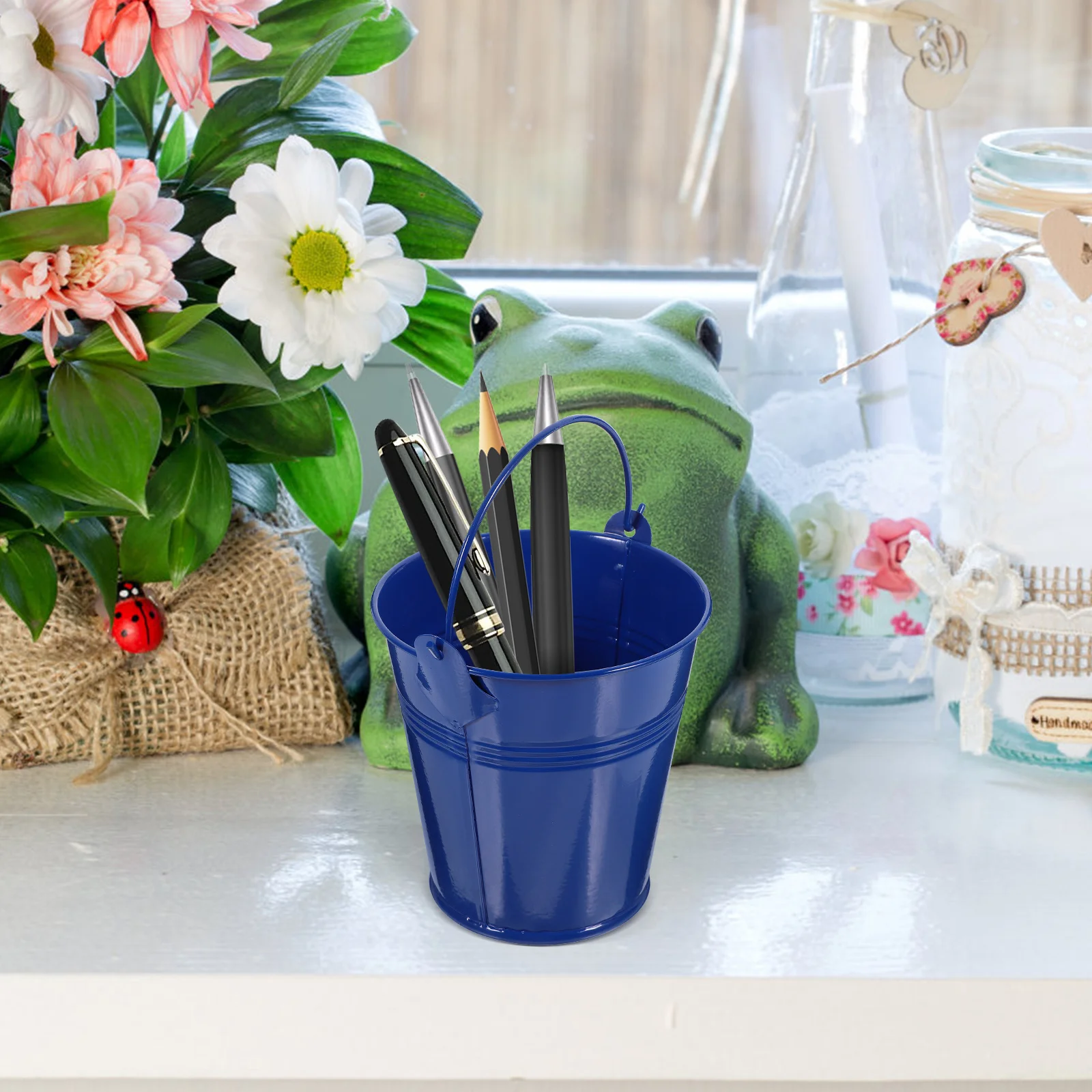 

4Pcs Iron Decorative Buckets Metal Flower Planters for Home Party Favor Storage Tin Bucket Vase Small Succulents Holder Desktop