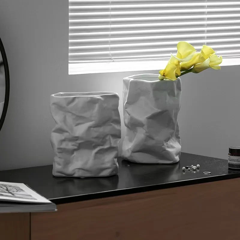 Nordic Ceramic Resin White Black Vase Simple Wastebasket Shape Vase Flower Pot Art Decor Desk Ornaments Paper Bag Vase