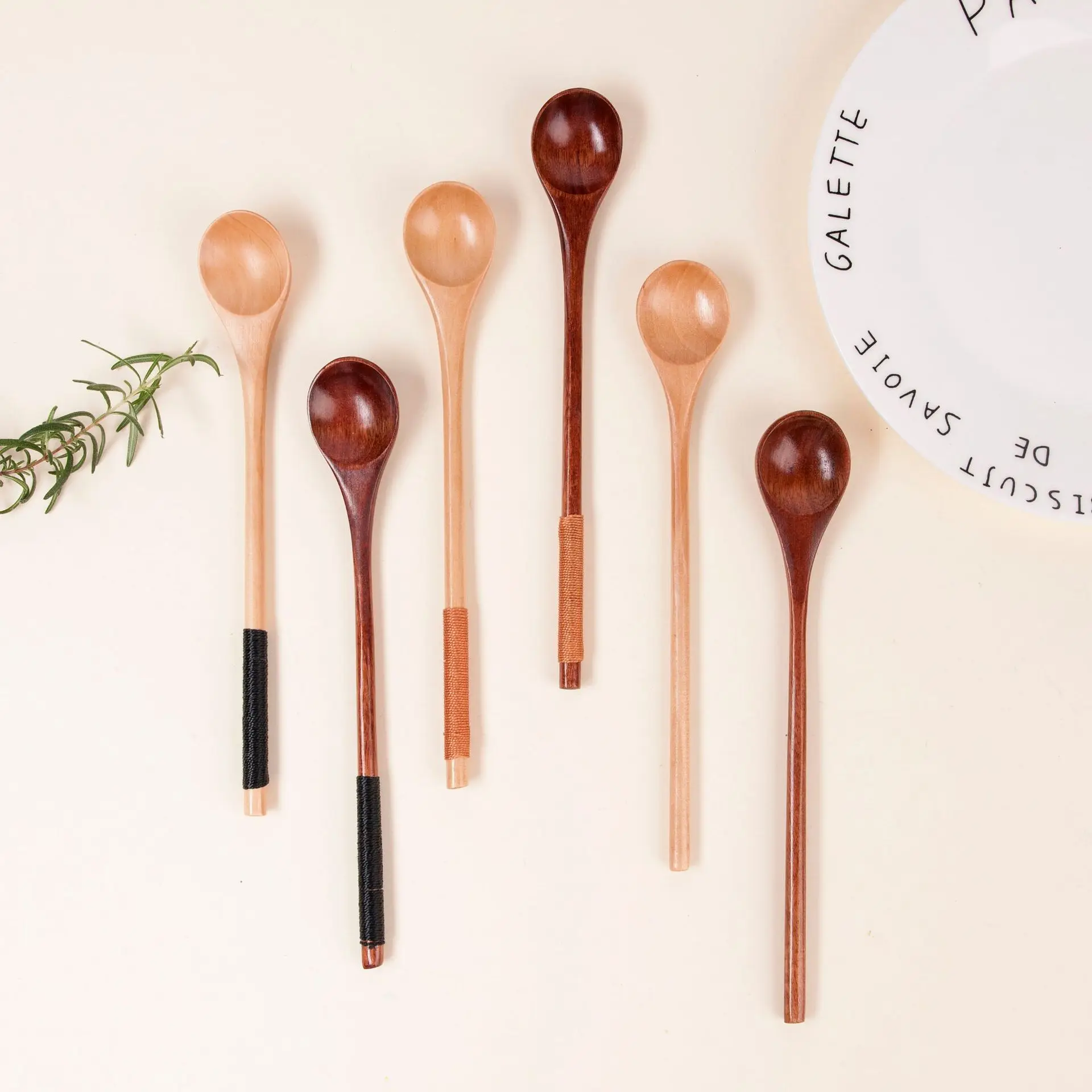 1Pc Wooden Tea Spoon Long Coffee Spoons Small Teaspoon Wood Honey Dessert Spoon Coffee Drink Stirrer Teaspoons Tableware