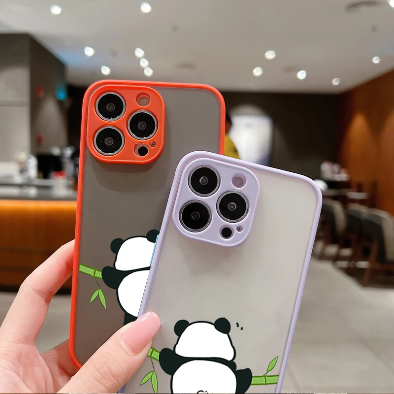 Climbing Panda Pattern Phone Case For iPhone 17 16 15 14 13 12 Pro Max 17 Pro 16e Air 11 Matte Shockproof Soft Edge Hard Cover