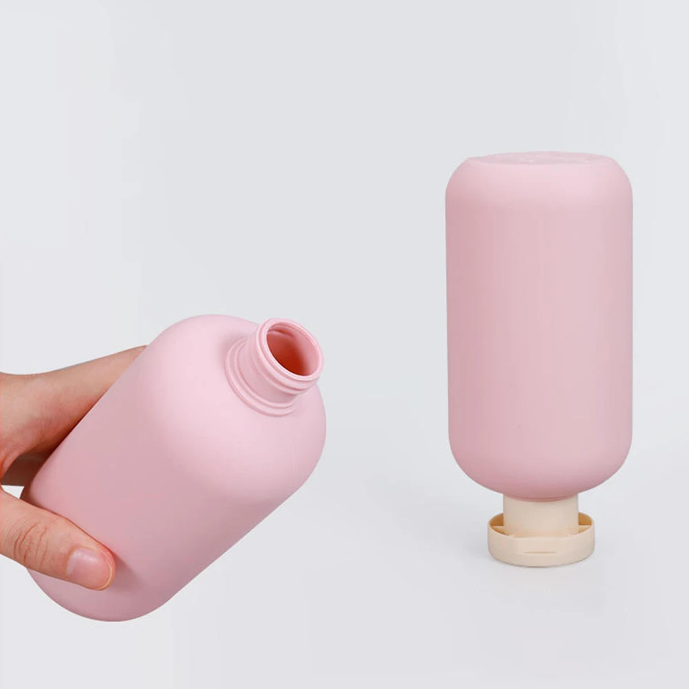 1pc 100/200/260/300ml Flip Cover Lotion Bottle Plastic Soap Shampoo Dispenser Bottles with Pump Conditioner Shower Container