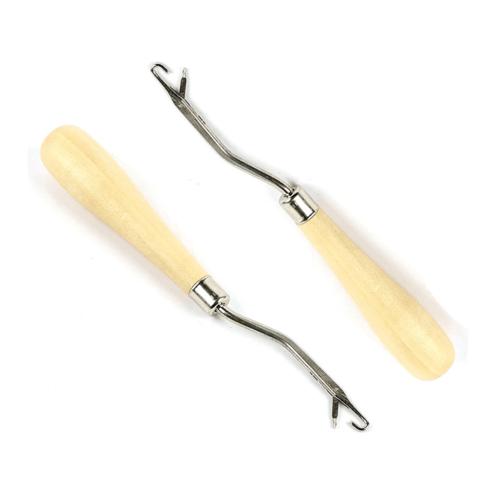 

Wood Handle Latch Hook Needle for Hair Weave Wigs Knitting Extensions Styling Carpet Making Repair - Craft Tool
