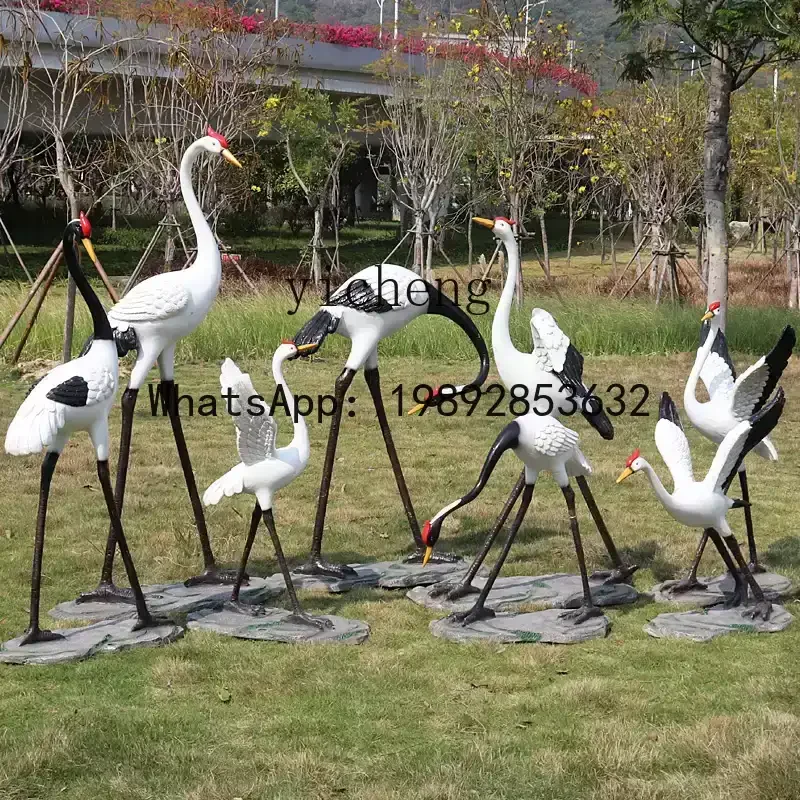 B1   outdoor imitation copper crane sculpture courtyard pool ornament simulation red-crowned crane landscape decoration