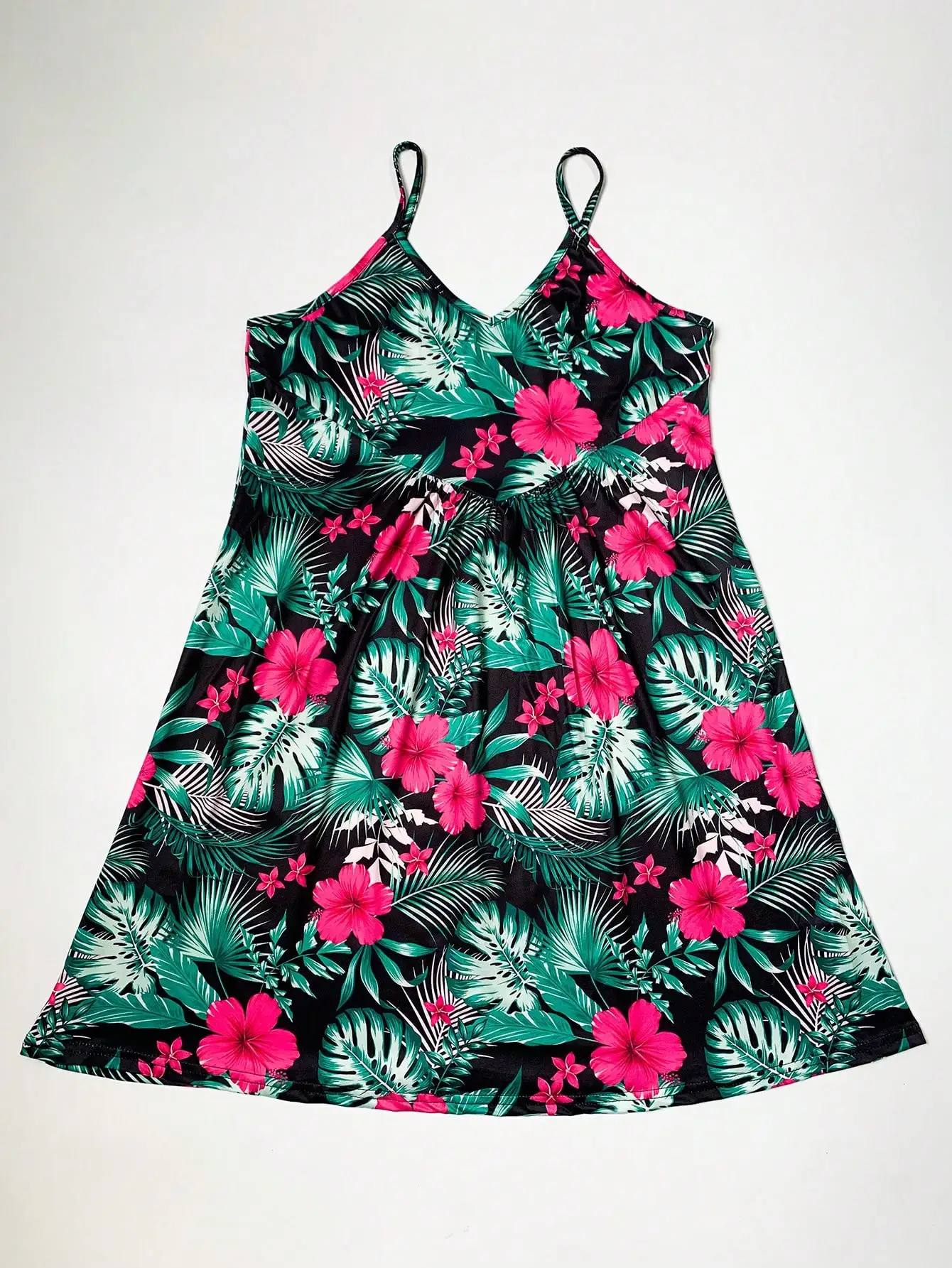 Sommerkleid im Urlaubsstil mit V-Ausschnitt und Spaghettiträgern, Camisole-Kleid für Urlaubsoutfits, Boho-Kleider für Damen im Sommer – Detail 7