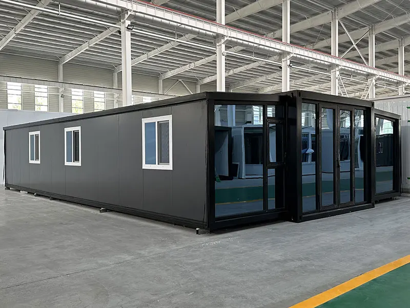 20ft Eco-friendly Luxury Double Wing Expandable Sandwich Panel Container House Portable Prefab Home For Hotel Office Shop