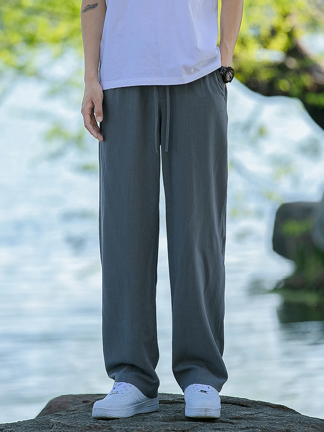 

Lightweight Breathable Linen Pants Men's Summer Straight Leg Drapey Cotton Linen Wide Leg Casual Long Trousers