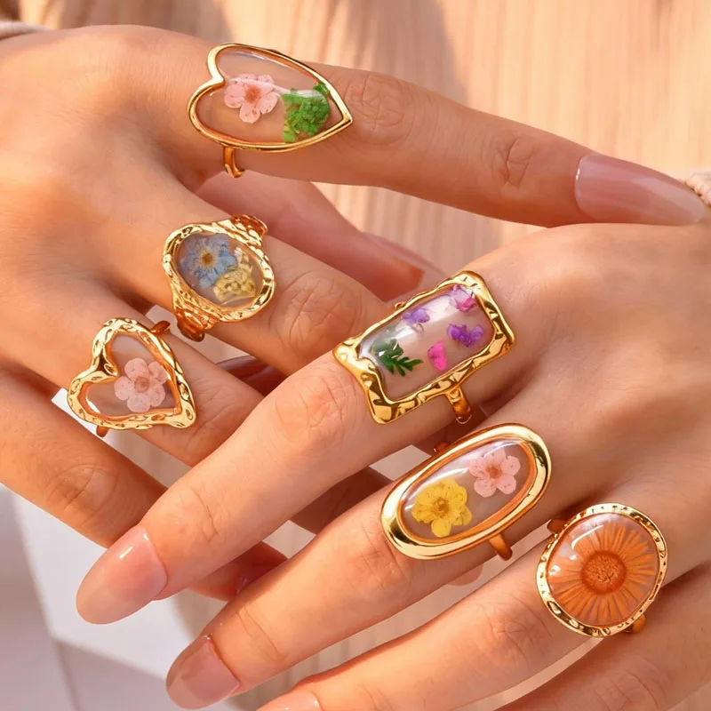 Stainless Steel Rings for Women Unique Flower Resin Jewelry, Dainty Geometric Open Stackable Rings Vintage Waterproof