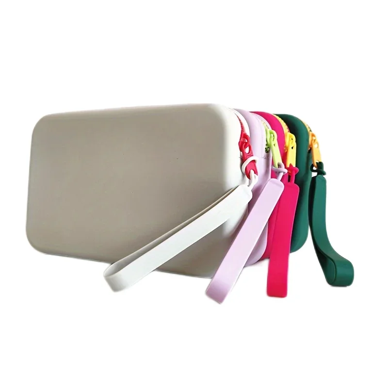 

Women's Cosmetic Bag Large Capacity Silicone Makeup Bag Zippered Portable Travel Organizer for Cosmetic Storage & Makeup Brushes