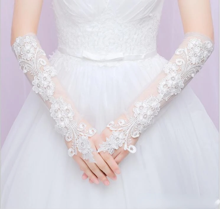 I più nuovi guanti da sposa al di sotto del gomito senza dita Applique in pizzo accessori per abiti da sposa guanti da sposa