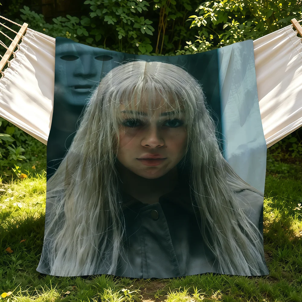 Singer A-ayliva Blanket Suitable For Sofas Beds Offices Cars Outdoor Travel An Ideal Gift For Friends Family