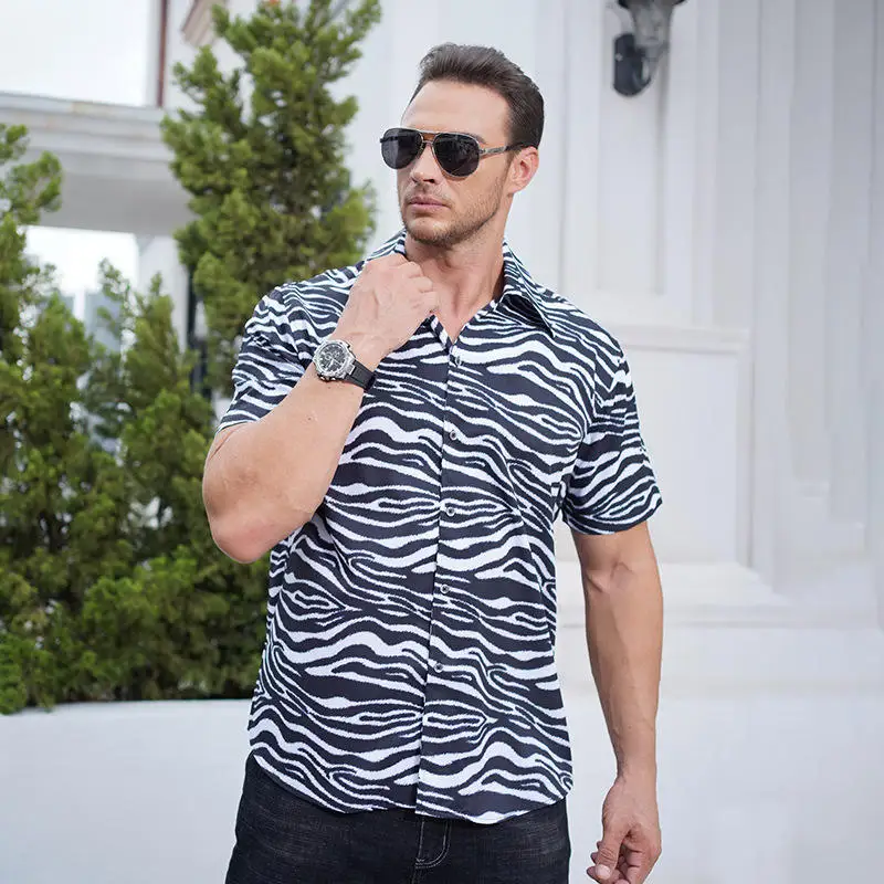 

Мужская рубашка больших размеров с коротким рукавом, кубинским воротником, цифровым принтом, летняя, повседневная, модная, устойчивая к деформации, тонкая модель, прочная.