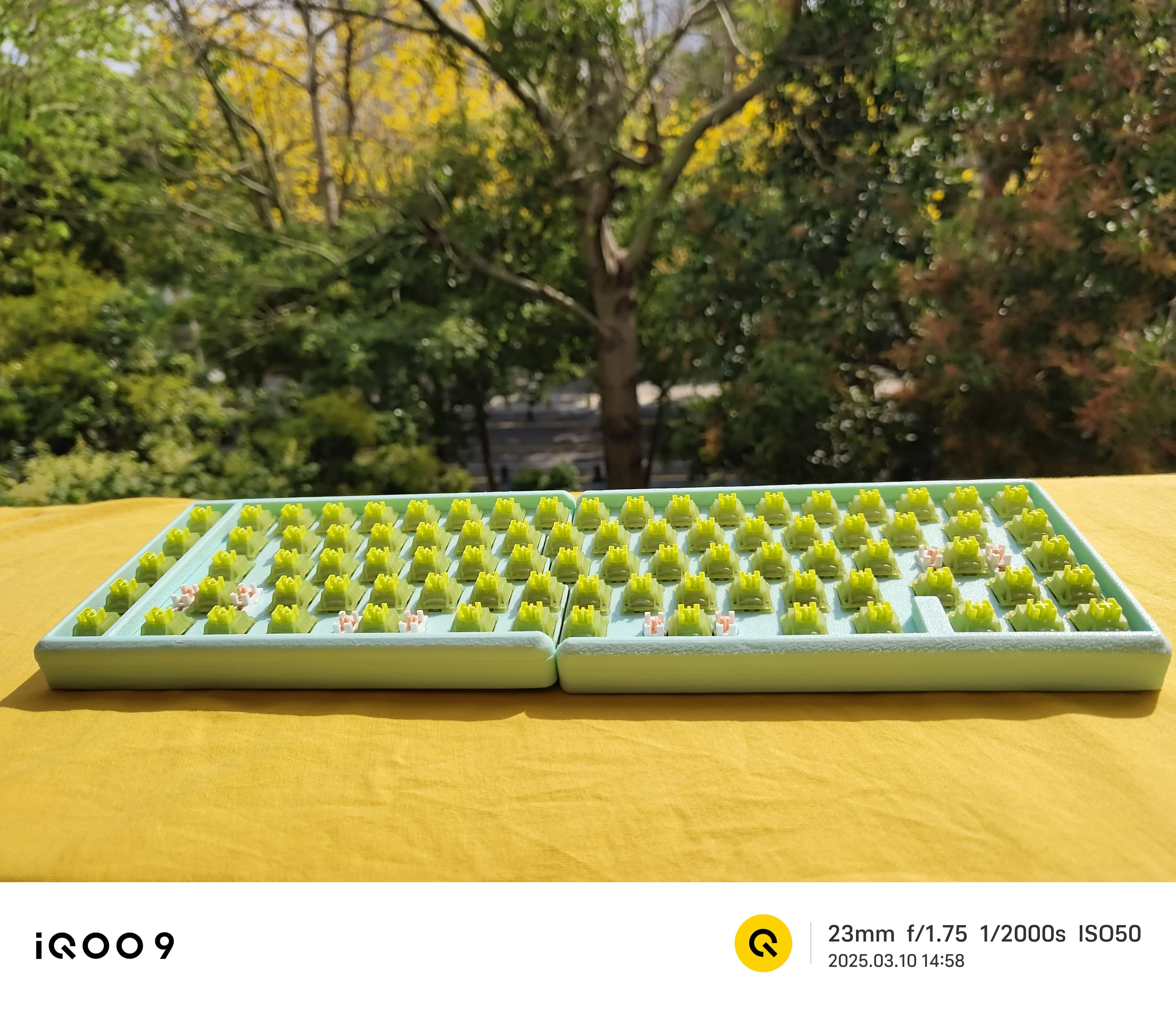 85key สายแยกชุดคีย์บอร์ด Palm Rest Hot Swap Custom QMK/VIAL RGB Type-c MX Switch แยกคีย์บอร์ดสนับสนุน Macros