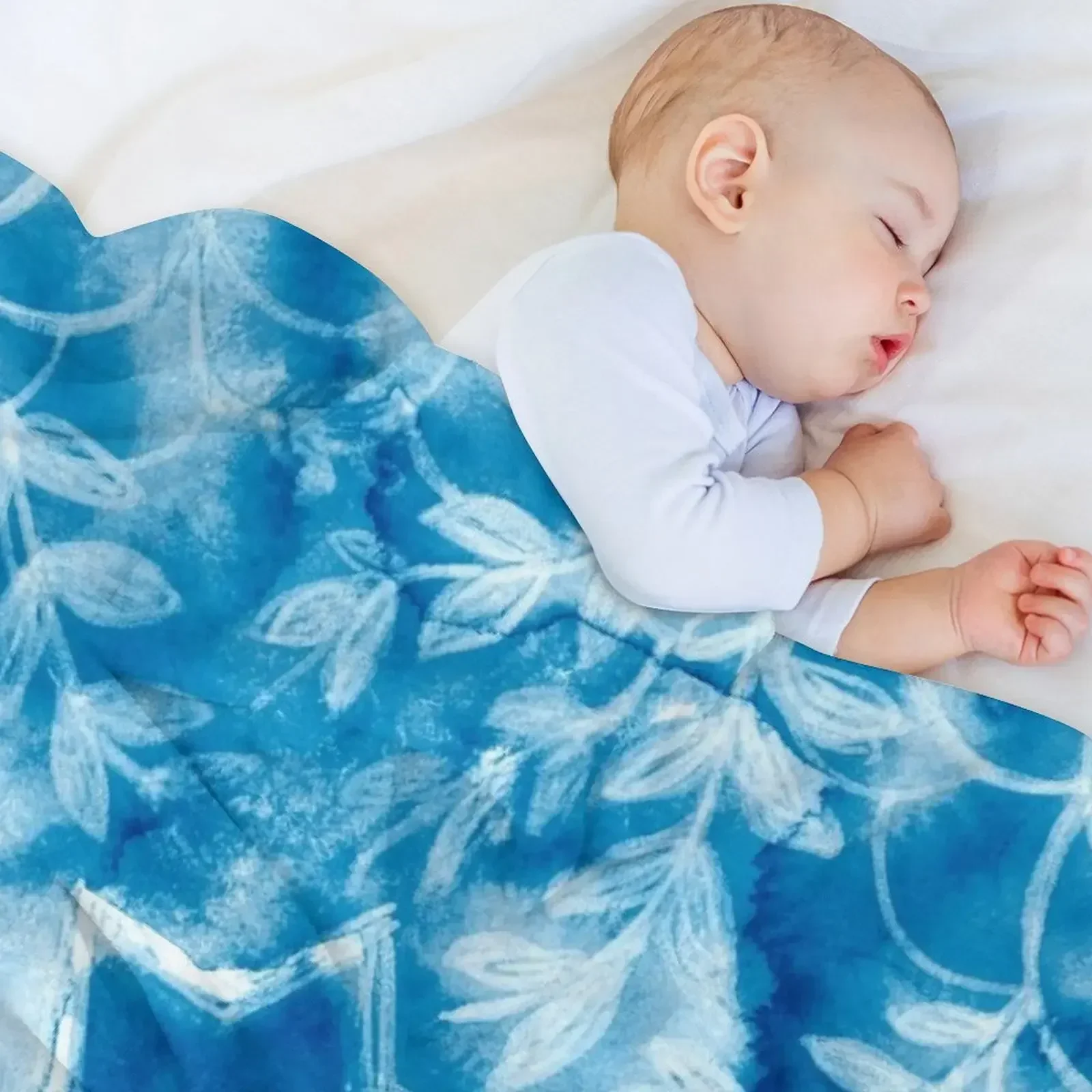 Hanukkah Star, Round in Blue Watercolor with Floral White Ink Throw Blanket Sleeping Bag Summer for sofa Kid'S Blankets