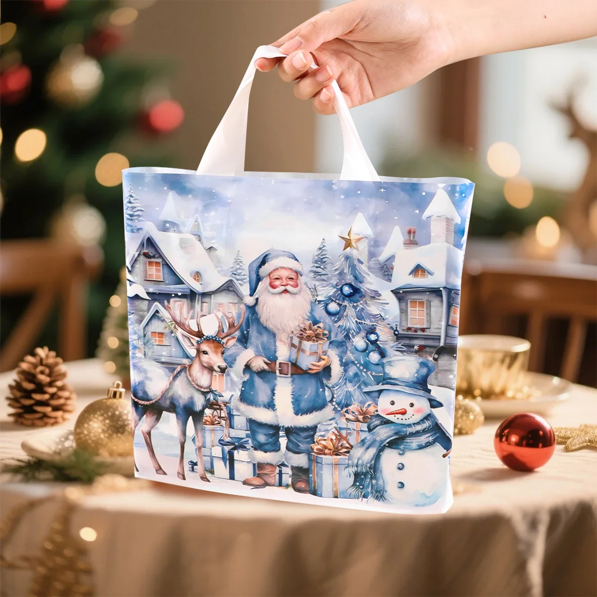 6/12 Stück blaue Weihnachtsgeschenktüten mit Aquarell-Weihnachtsmann-Aufdruck, Winterwunderland-Thema, Süßigkeitentüten für Weihnachtsdekoration – Detail 5