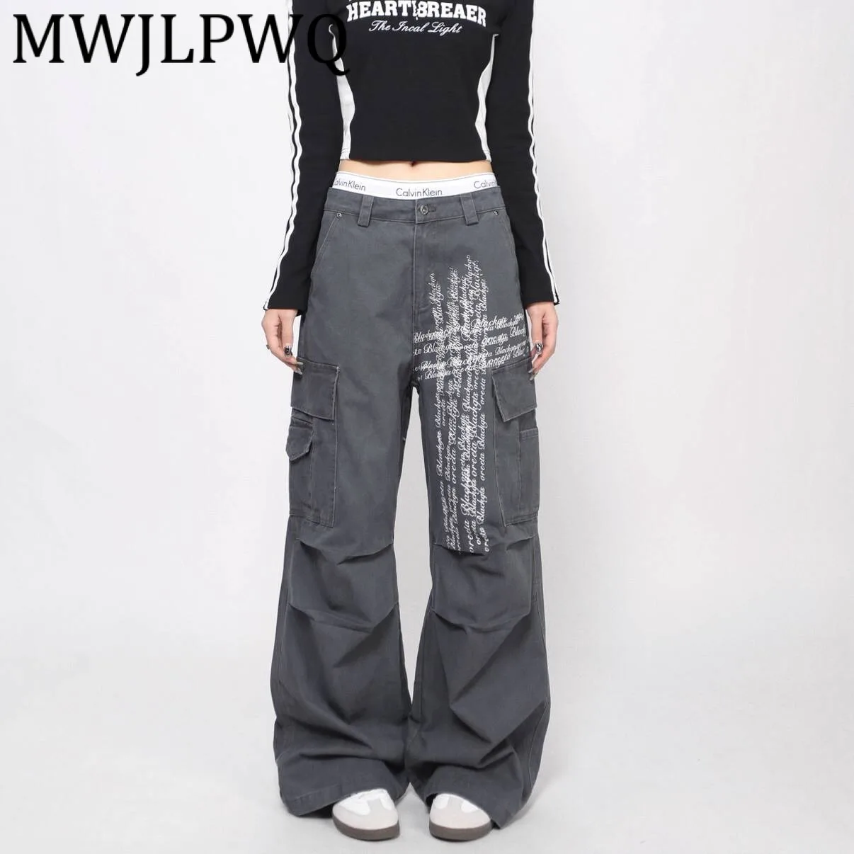 

MWJLPWQ Мужские брюки-карго в американском стиле с буквенным принтом и несколькими карманами, винтажные модные плиссированные широкие брюки Machete унисекс 21815