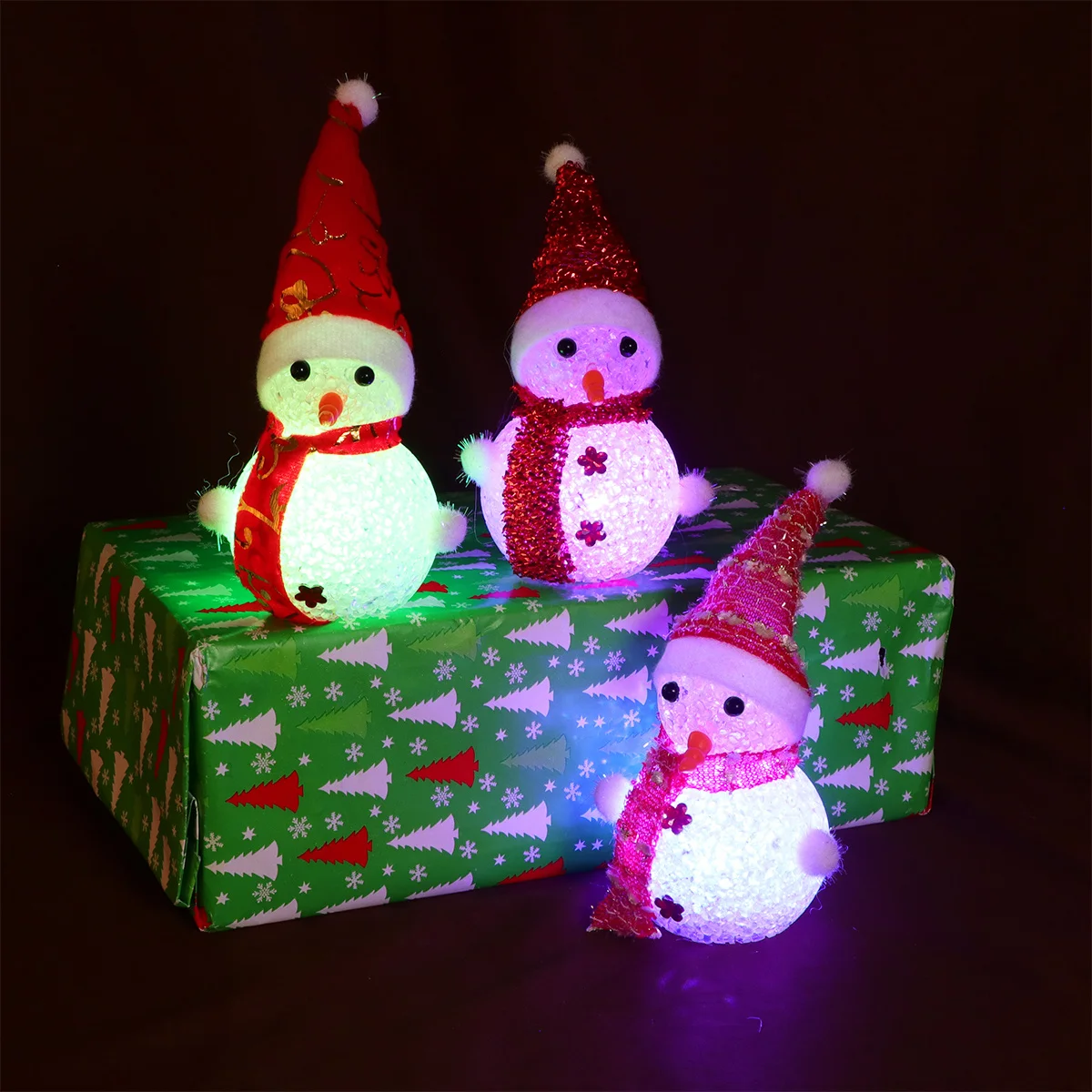 

3pcs 16Cm Luminous Snowman Decor Christmas Glowing Decoration For Home Indoor Outdoor Use Plastic Props Insulation Foil Light