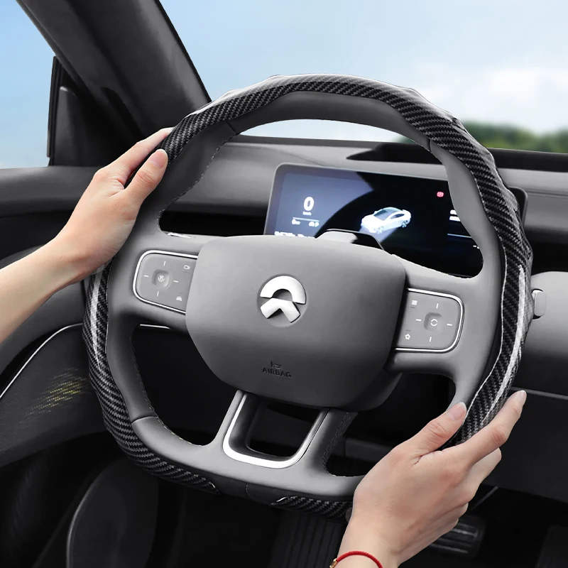 مناسبة لغطاء عجلة القيادة من ألياف الكربون Nio مع حافظة واقية بتصميم موجة سهلة التركيب للموديلات مثل Es8، Et5، Es6، Ec6، Et9، Et7، Ec7، Ep9، Et5T، إلخ