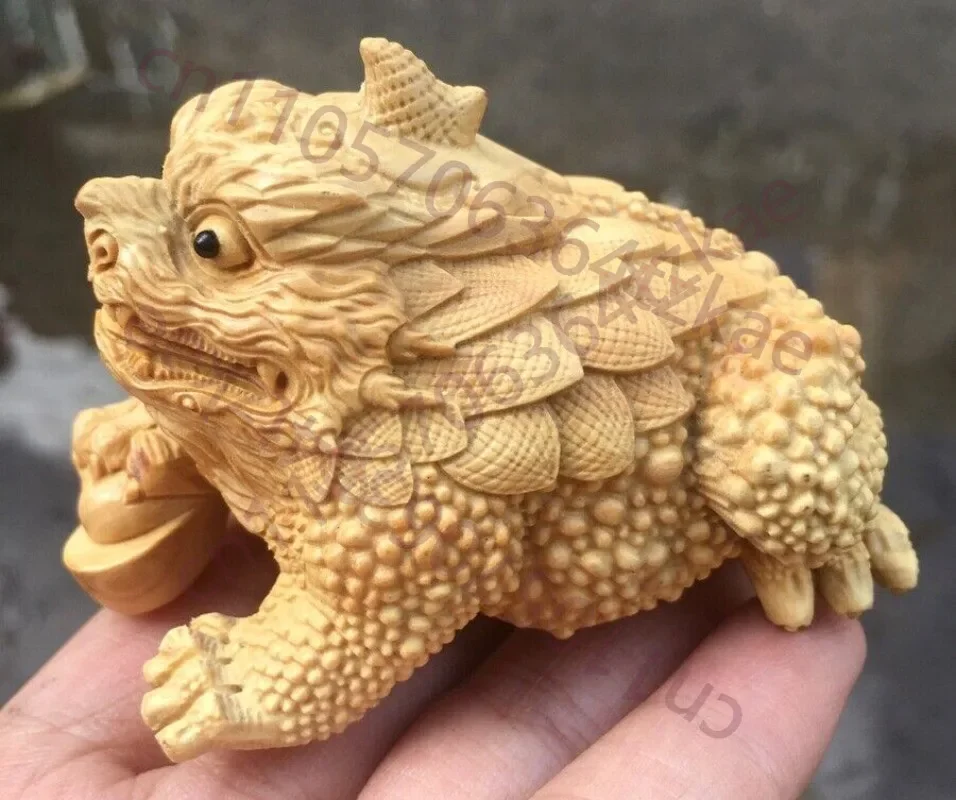 Frog Statue Feng Shui 3 Legged Toad Coins Wealth Ingots Boxwood Carved Money