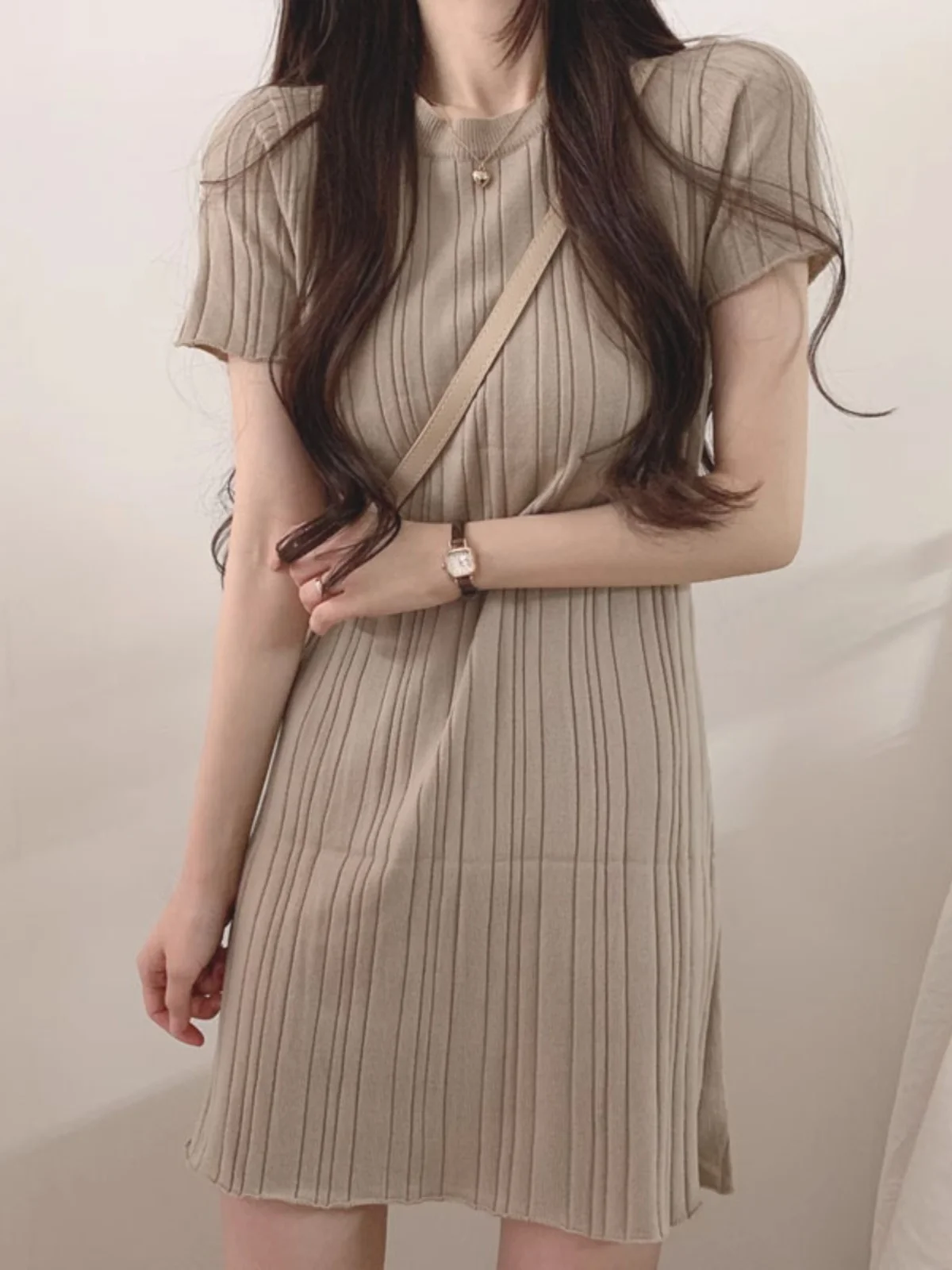 Chic lavorato a maglia A-Line Midi Dr ort Sve round Ne Summer New Sle per le donne Pendolari Sle Versione coreana Slim Fit Bodycon
